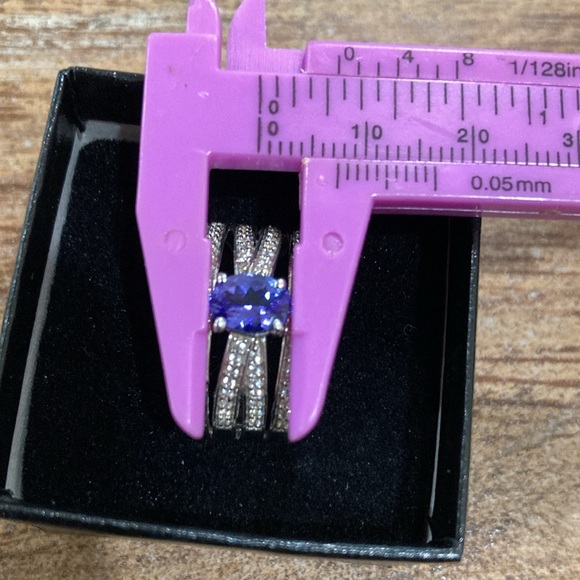 Tanzanite in Sterling - Picture 12 of 14